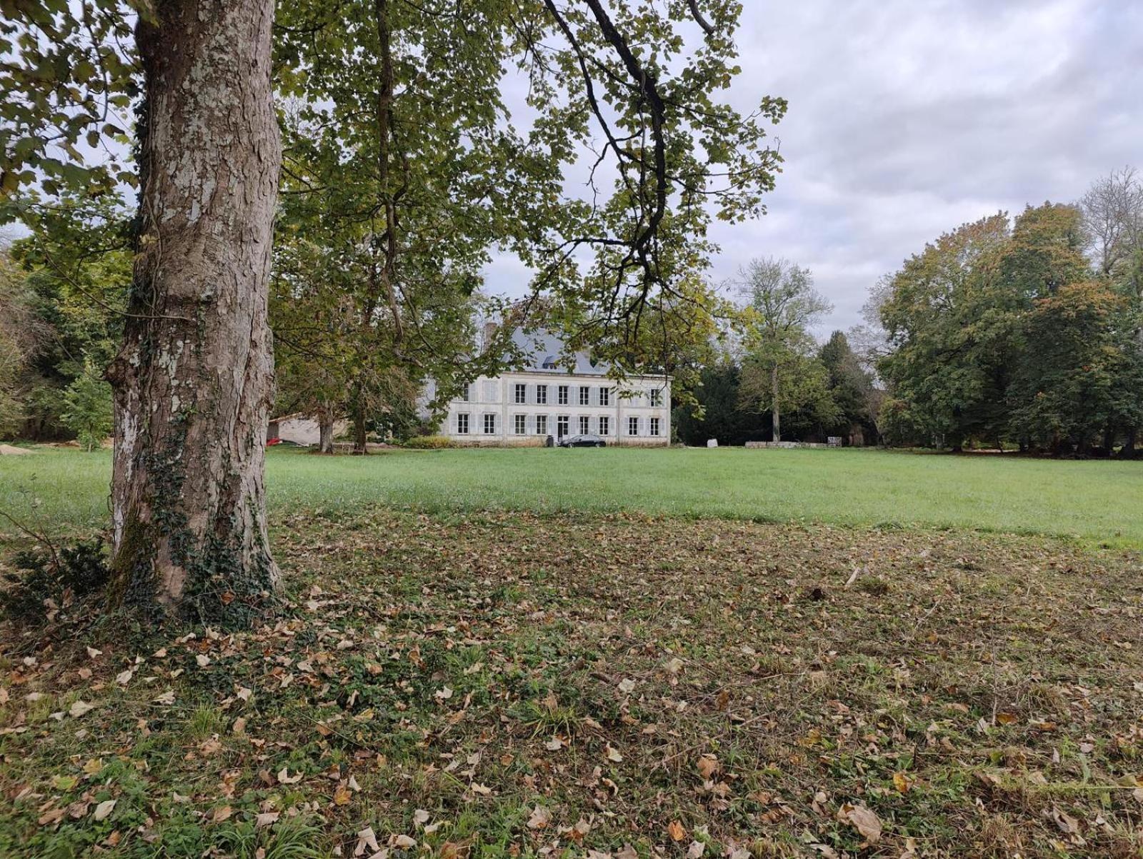 Appart hôtel Le Chateau Du Sollier - Charme Et Confort A 5mn Du Peage *