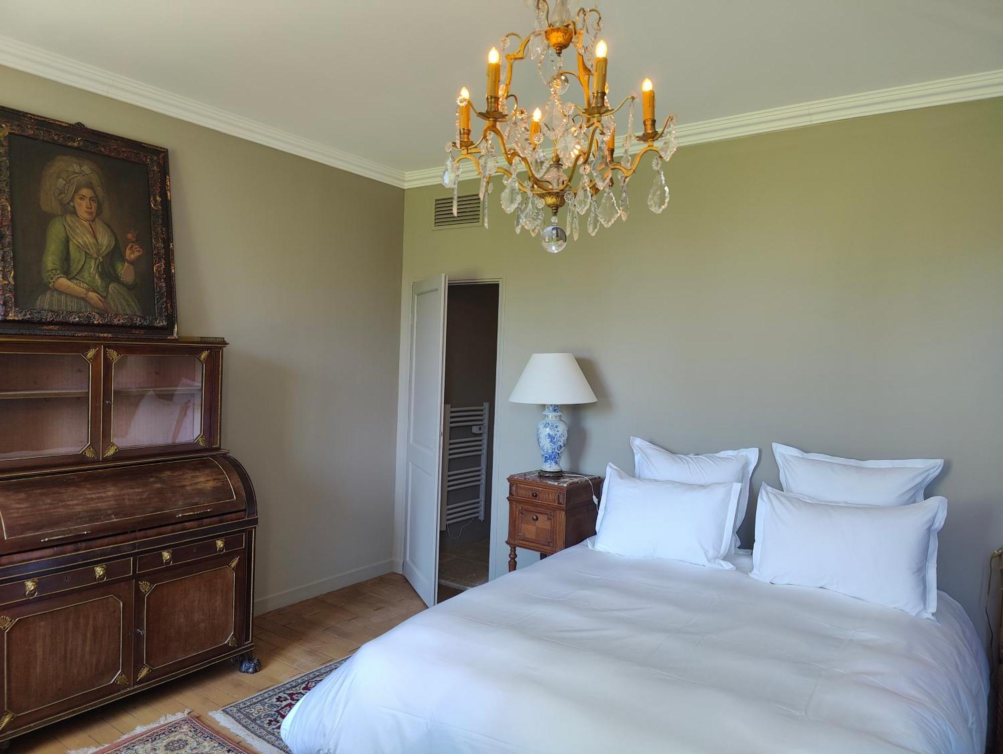 Le Chateau Du Sollier - Charme Et Confort A 5mn Du Peage Le Subdray
